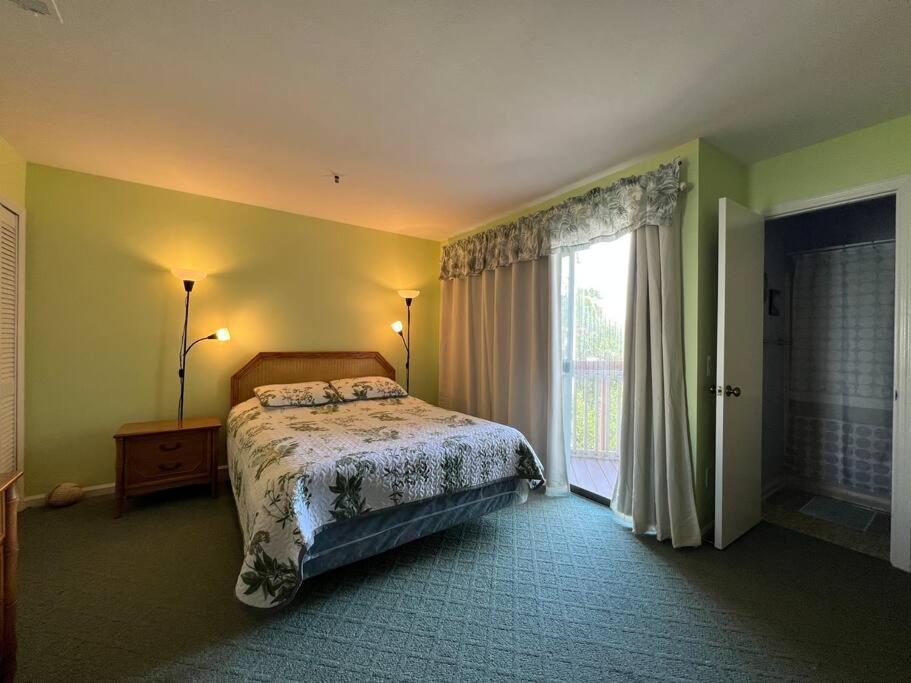 Lovely 2-Bedroom Condo With Pool Myrtle Beach Exteriör bild